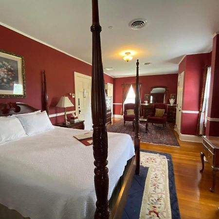 Отель Historic Rosemont Manor Berryville Экстерьер фото